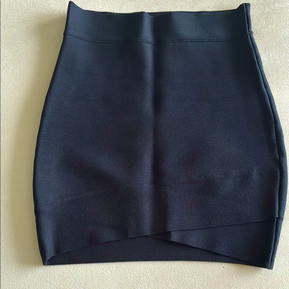 BCBGMaxAzria Bandage Asymmetrical Mini Skirt in XS